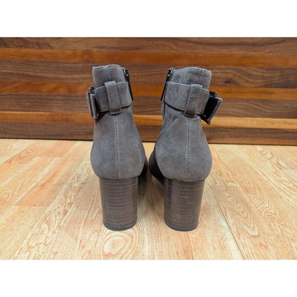 Aquatalia Grey Suede Ankle Booties with buckle accent Made in Italy Women 7.5 - Picture 2 of 9